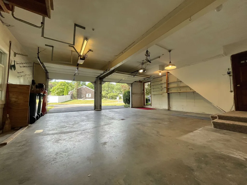 13 Colonial Circle Hampton NH 03842