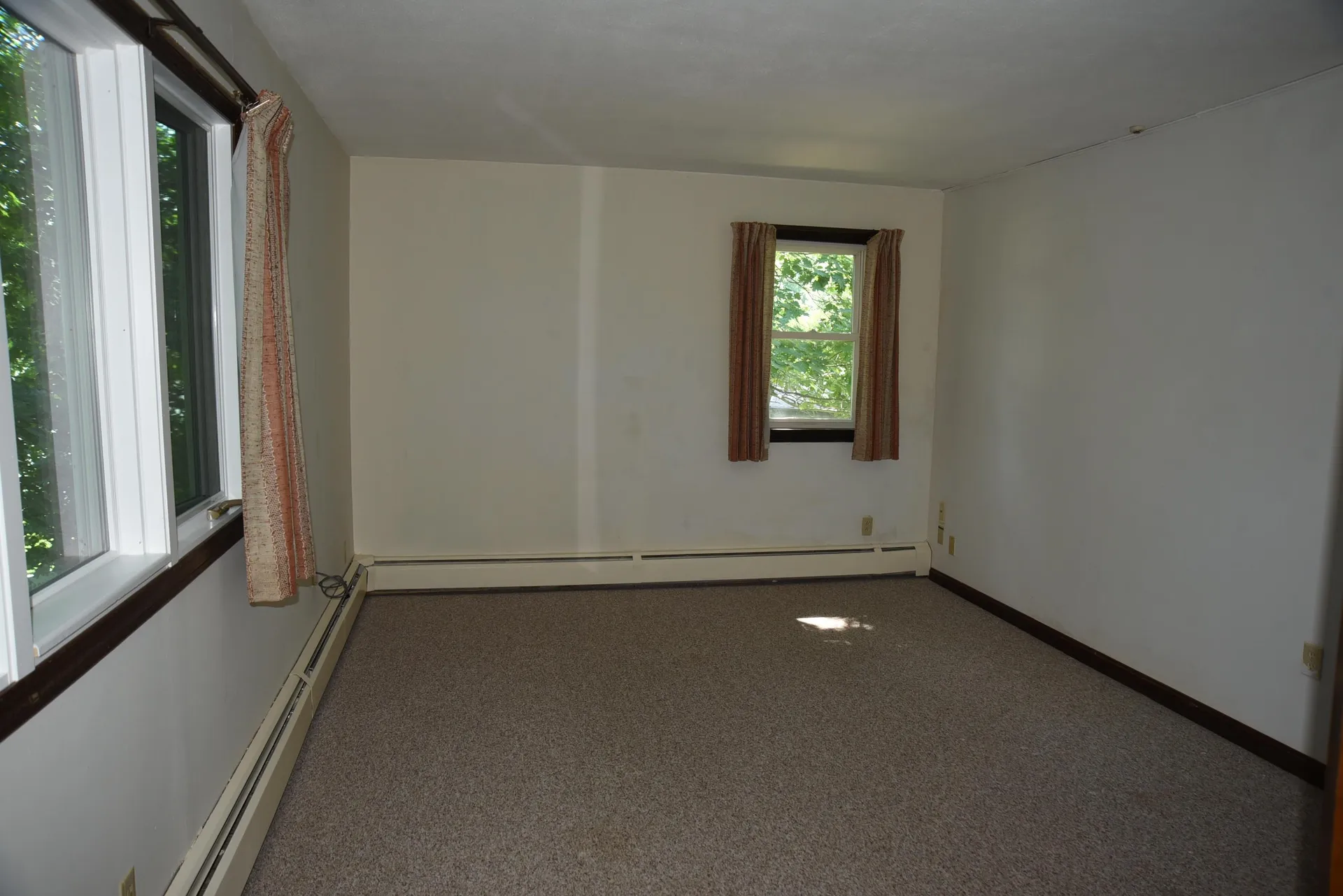 13 Colonial Circle Hampton NH 03842