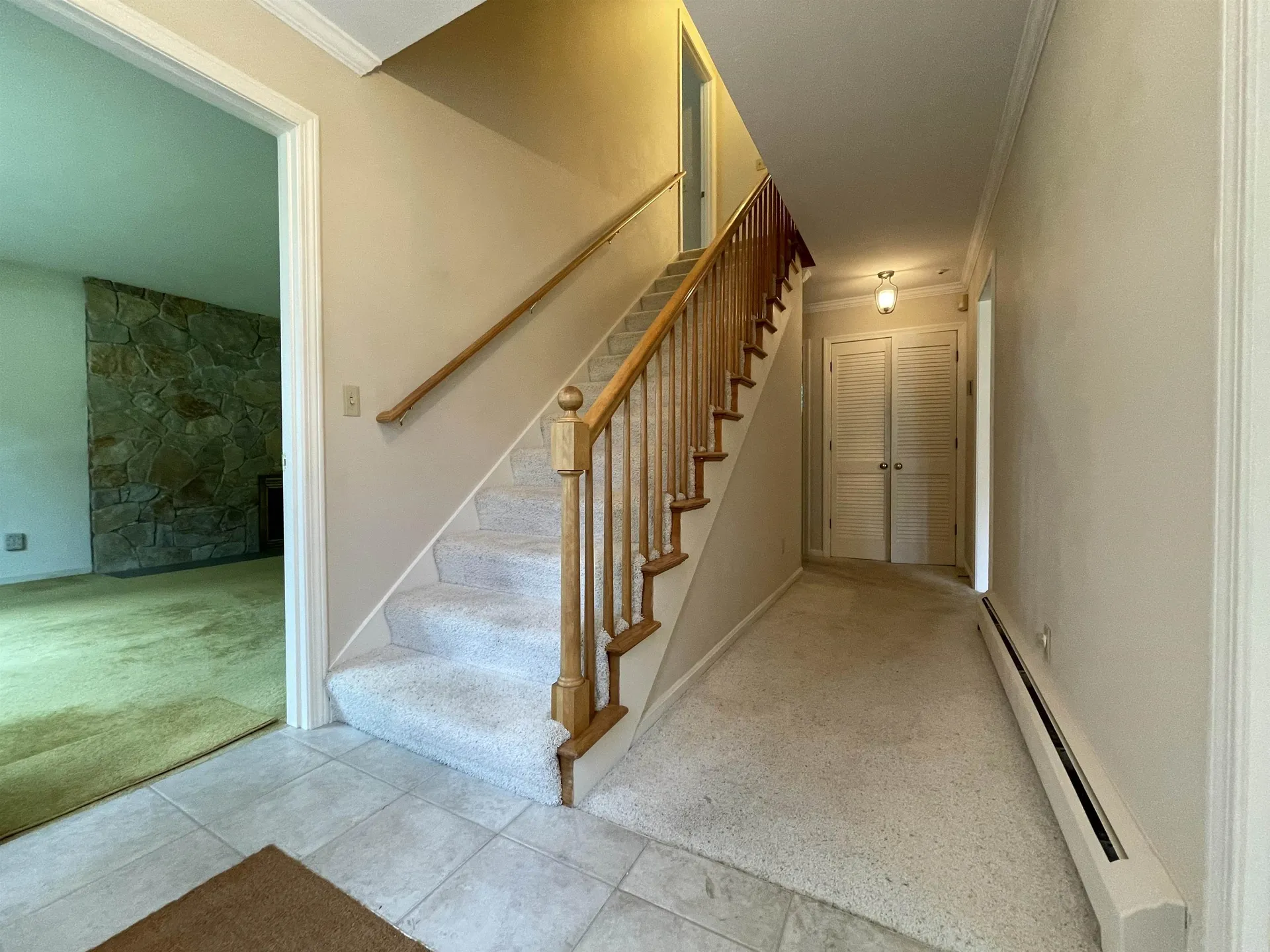 13 Colonial Circle Hampton NH 03842