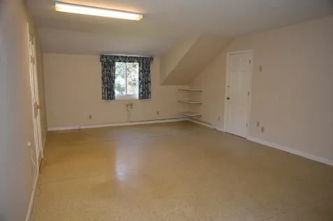 13 Colonial Circle Hampton NH 03842
