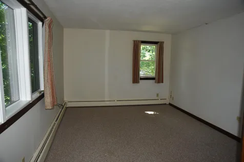 13 Colonial Circle Hampton NH 03842