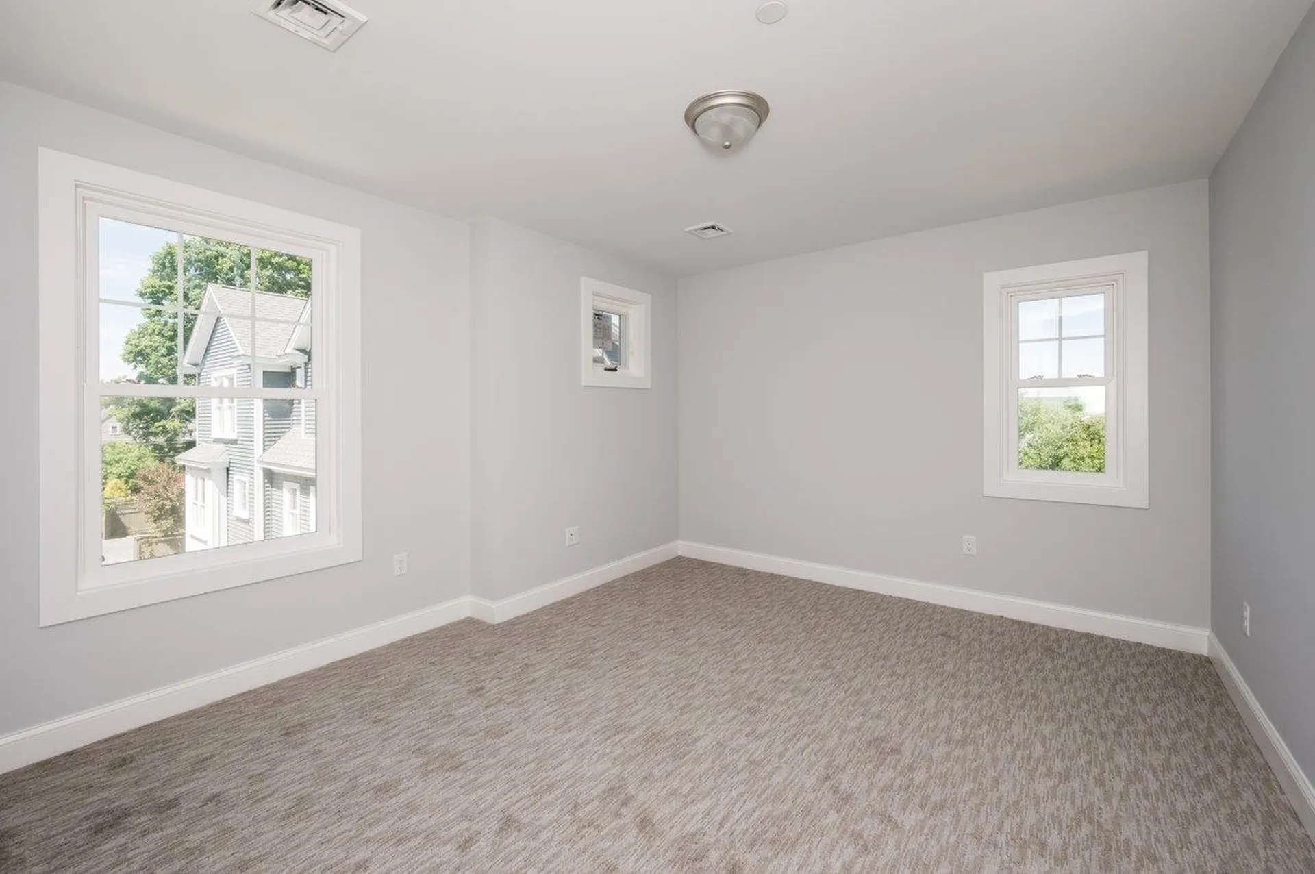 39 Salem Street Portsmouth NH 03801