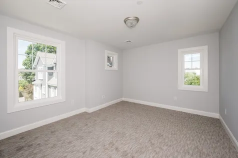 39 Salem Street Portsmouth NH 03801