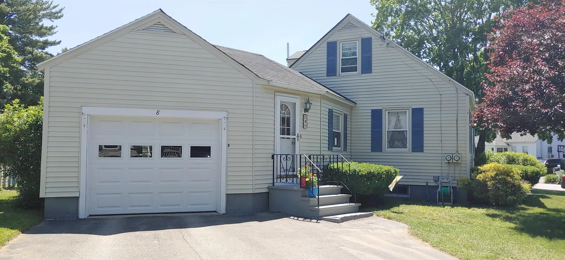 8 Cranbrook Lane Dover NH 03820
