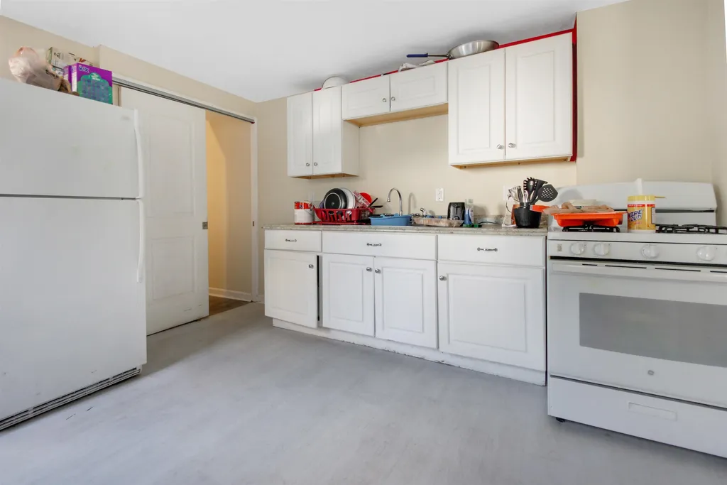 29-31 Bowers Street Nashua NH 03060