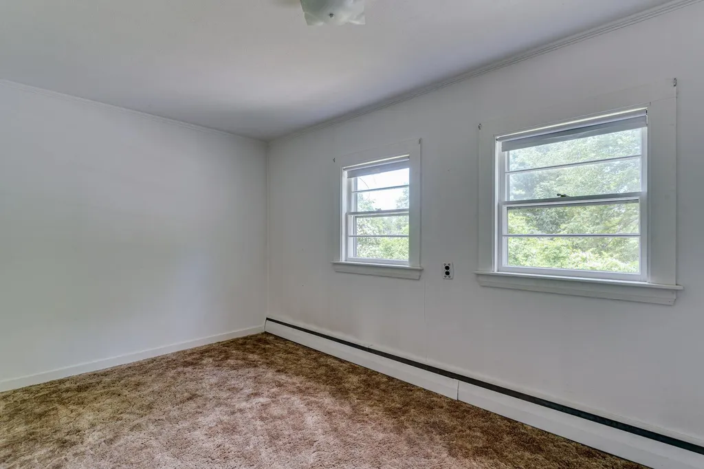 81 Winter Street Somersworth NH 03878