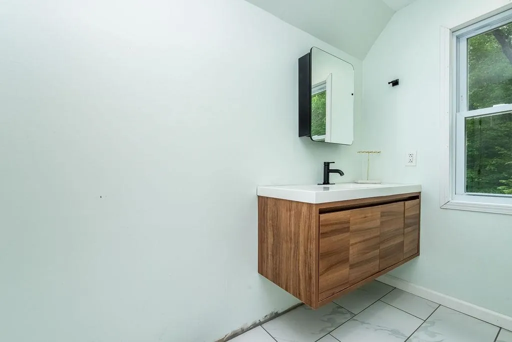 3 Highland Drive Chichester NH 03258