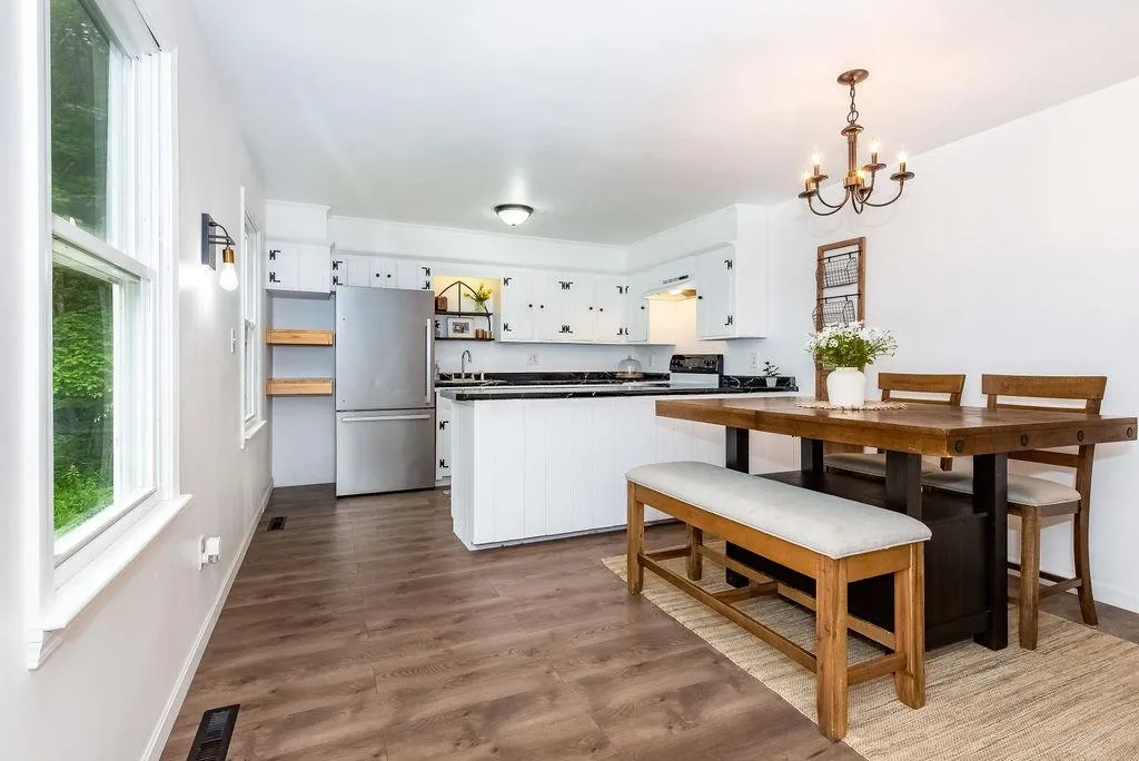 3 Highland Drive Chichester NH 03258