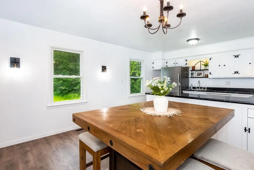 3 Highland Drive Chichester NH 03258