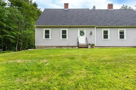3 Highland Drive Chichester NH 03258