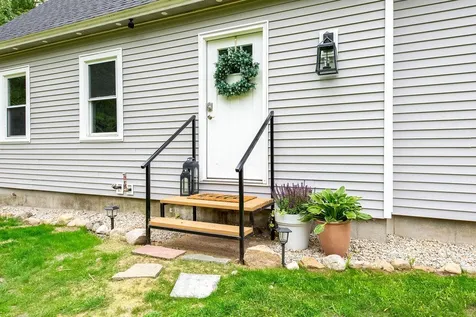 3 Highland Drive Chichester NH 03258