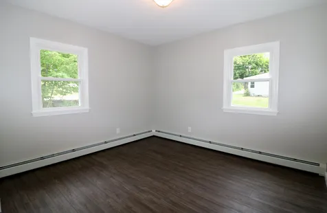 17 Noury Street Berlin NH 03570