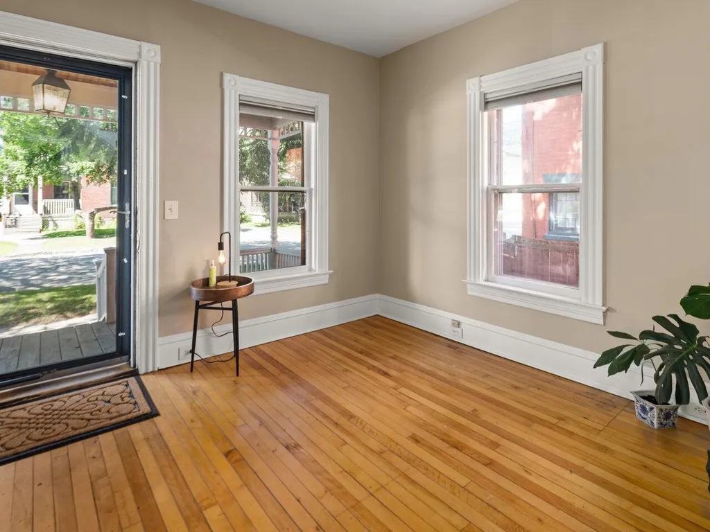 51 Monroe Street Burlington VT 05401