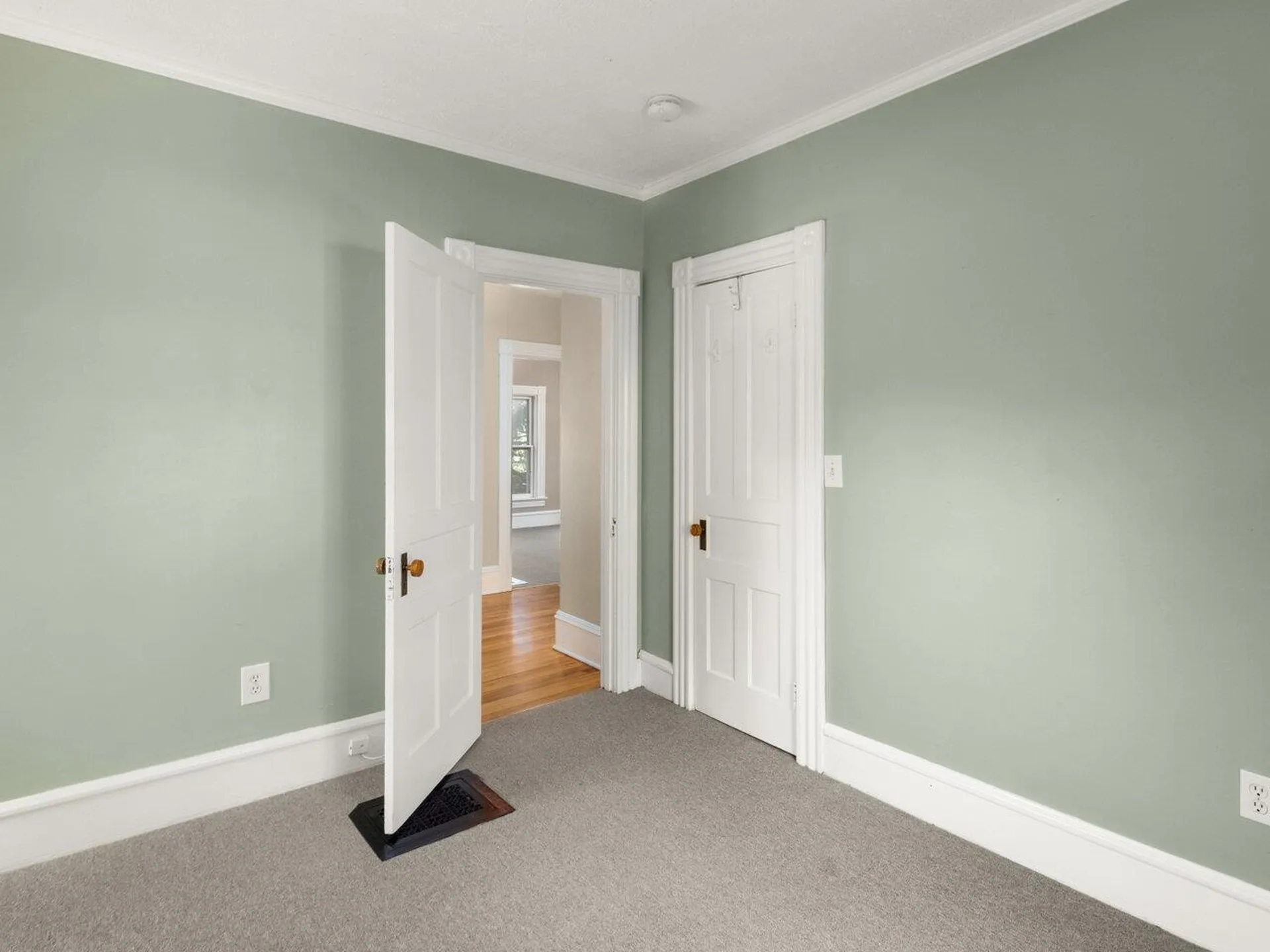 51 Monroe Street Burlington VT 05401