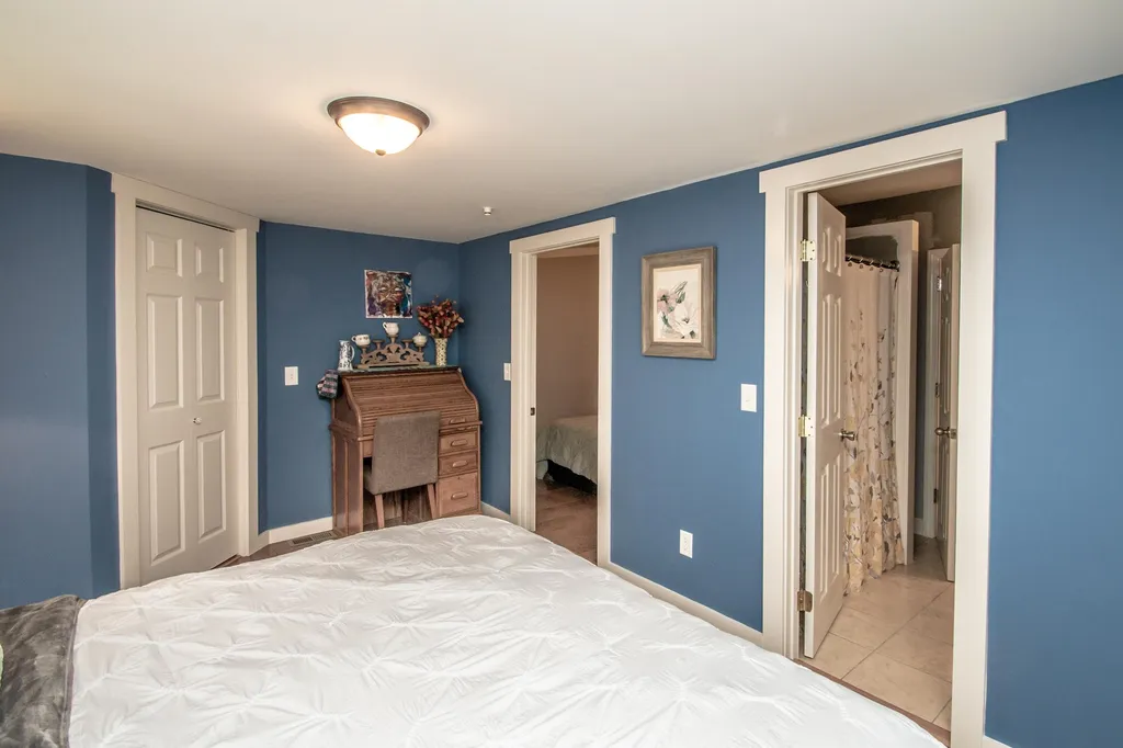25 Crawford Hollow Conway NH 03860