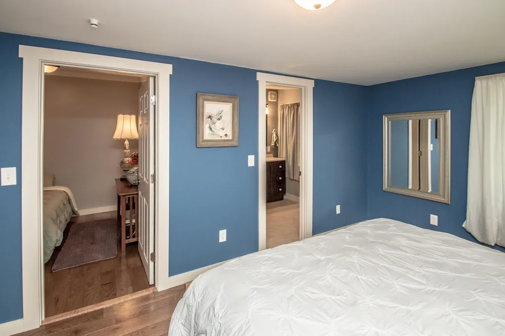 25 Crawford Hollow Conway NH 03860
