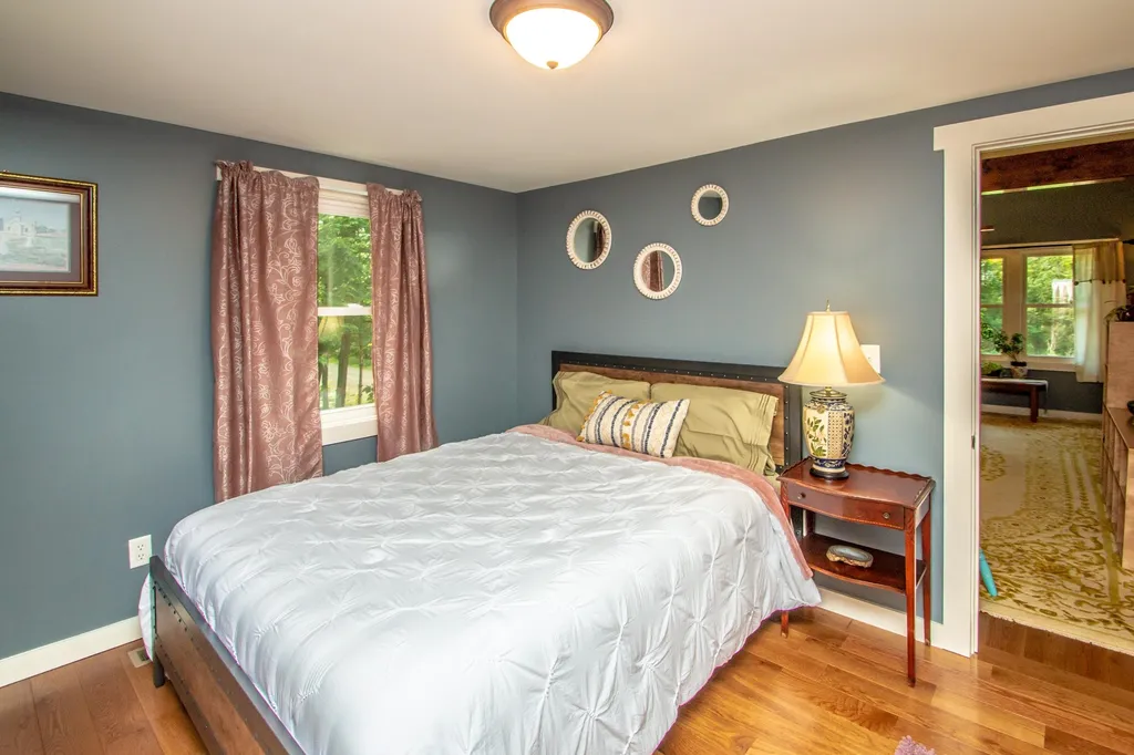 25 Crawford Hollow Conway NH 03860