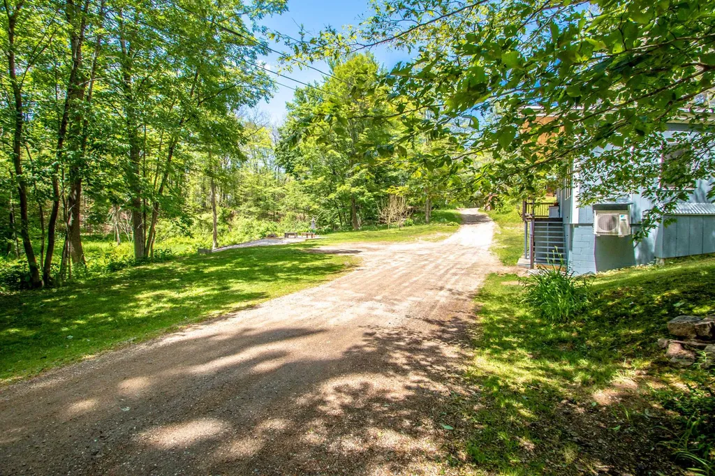 25 Crawford Hollow Conway NH 03860