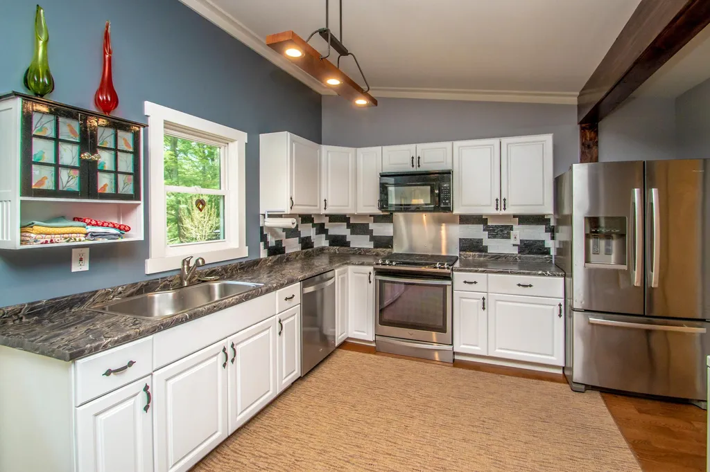 25 Crawford Hollow Conway NH 03860