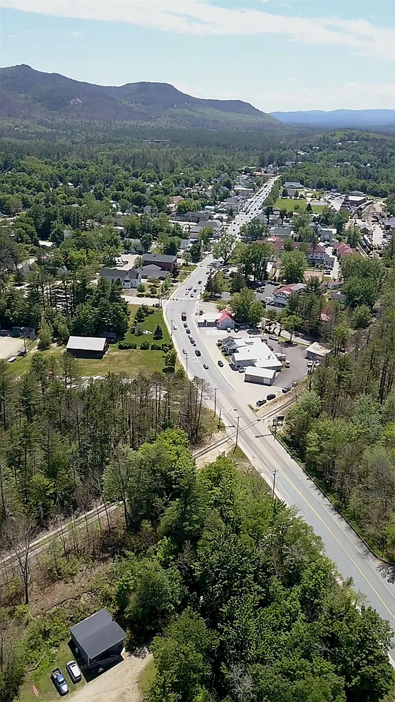 25 Crawford Hollow Conway NH 03860