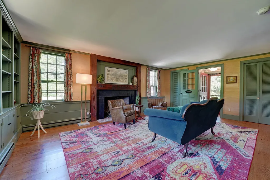 53 Jewell Street South Hampton NH 03827