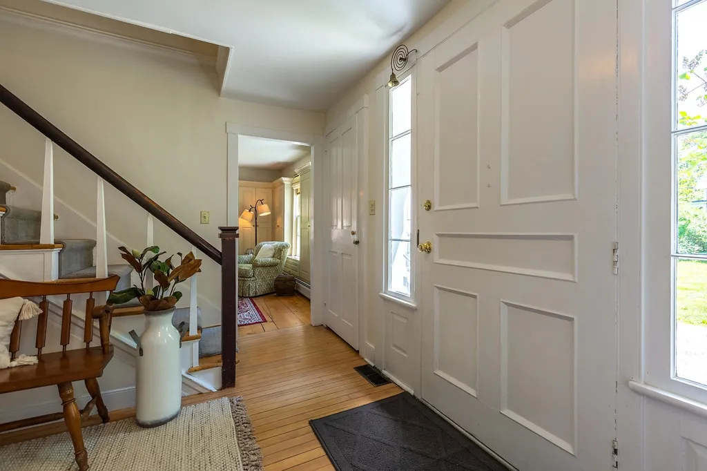 4946 South Street Woodstock VT 05071