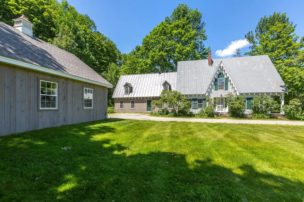 4946 South Street Woodstock VT 05071