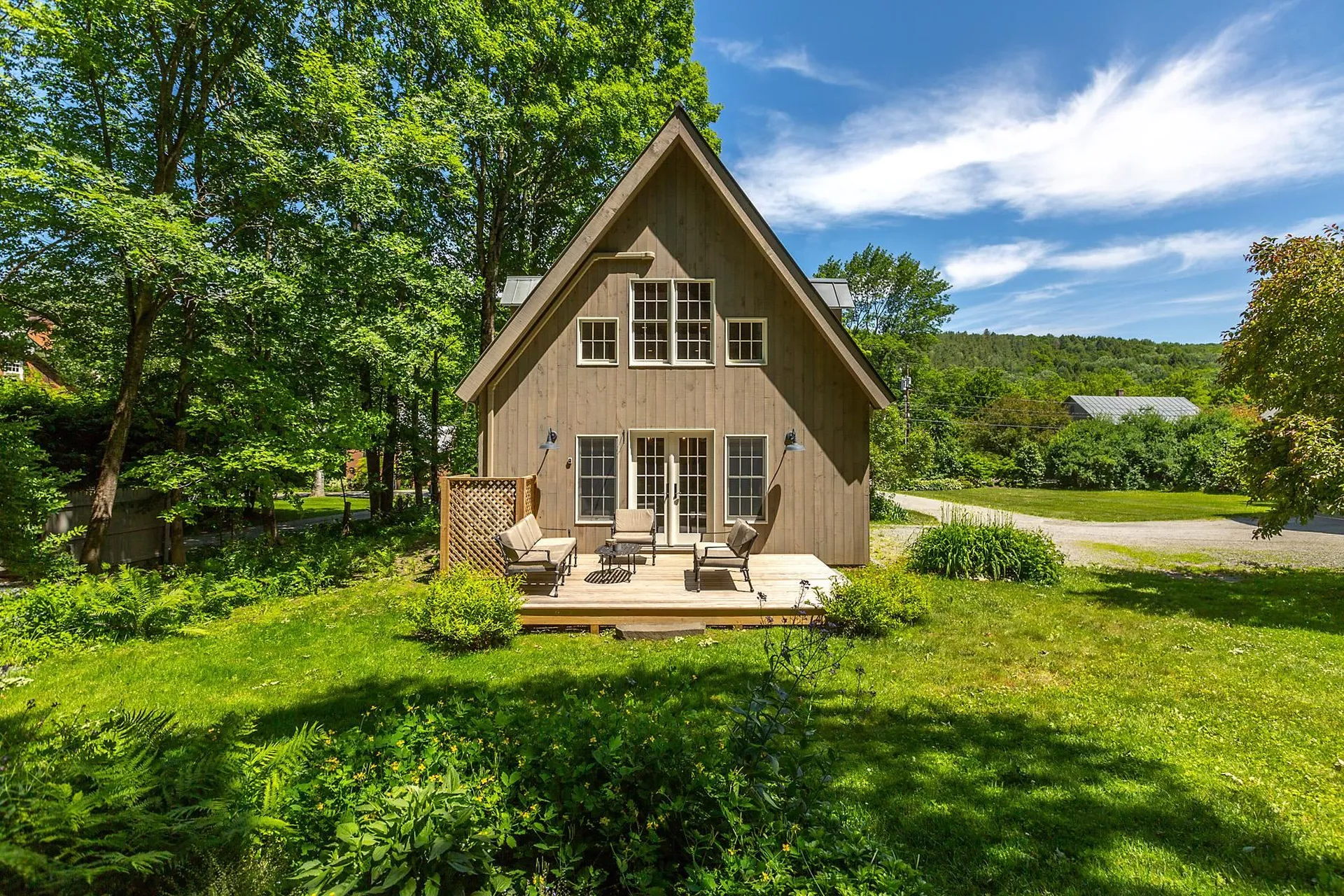 4946 South Street Woodstock VT 05071