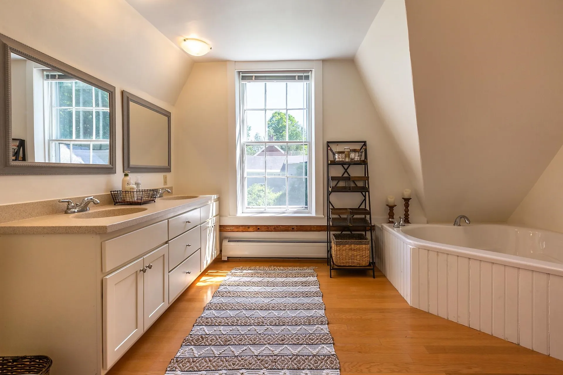 4946 South Street Woodstock VT 05071