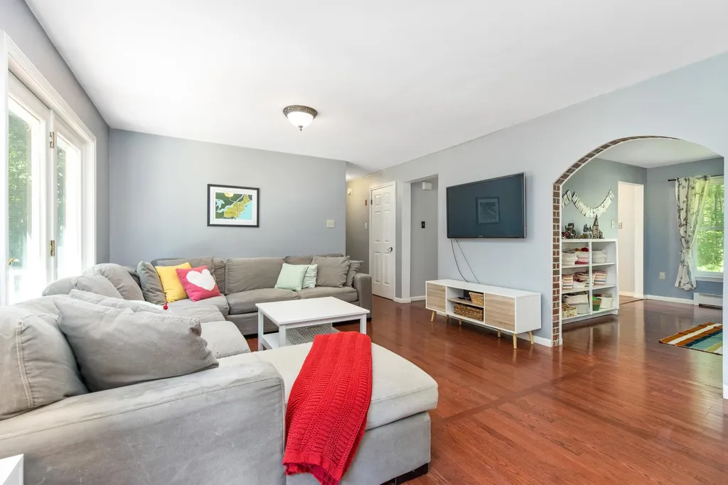 14 Nicholas Way Barrington NH 03825