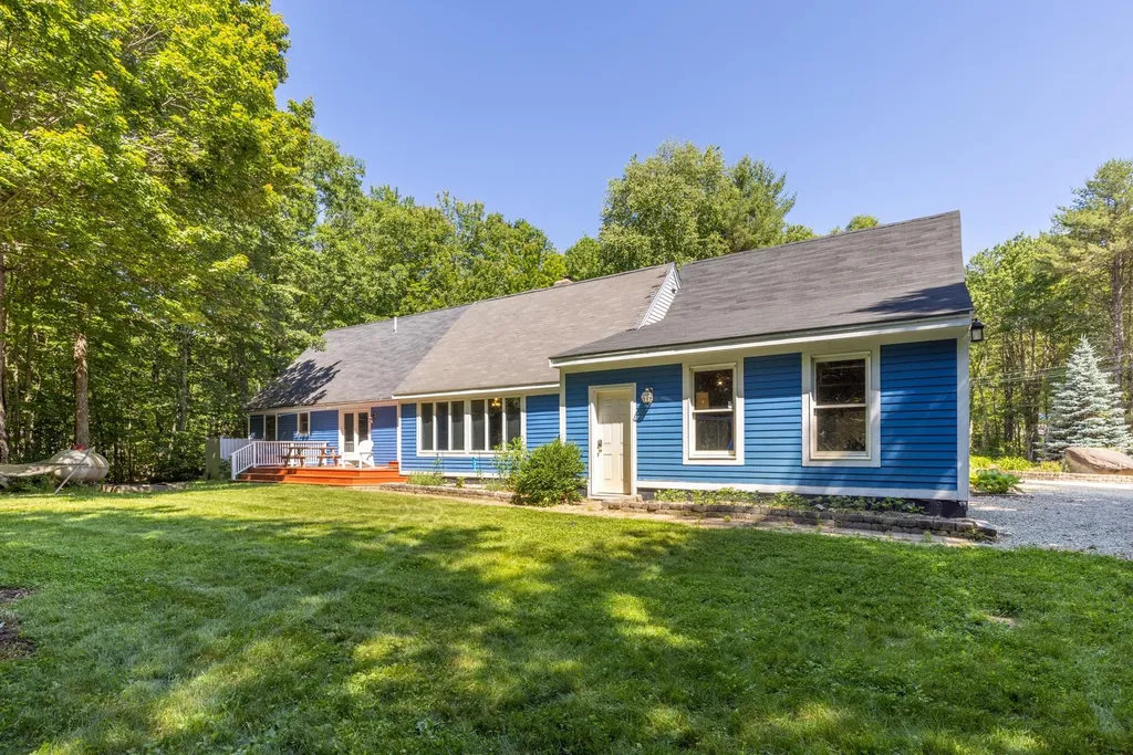 14 Nicholas Way Barrington NH 03825