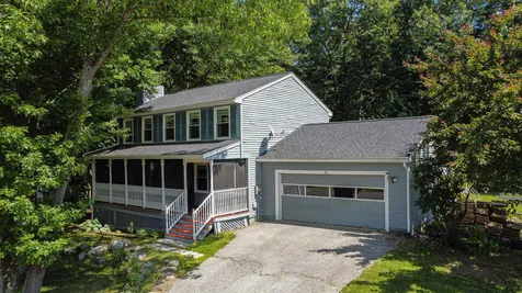 21 Wright Road Derry NH 03038