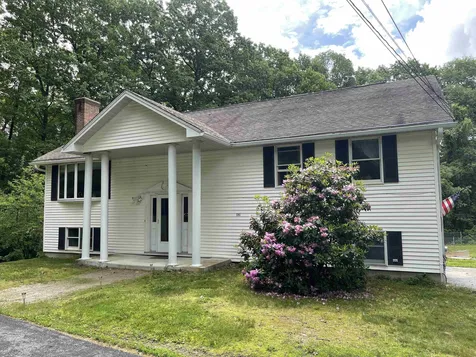 1293 Smyth Road Hooksett NH 03106