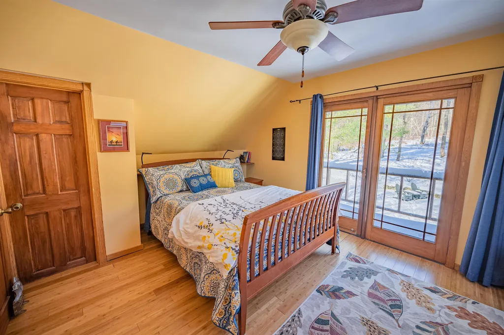 945 East Street Huntington VT 05462