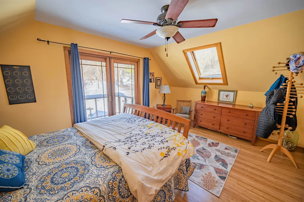 945 East Street Huntington VT 05462