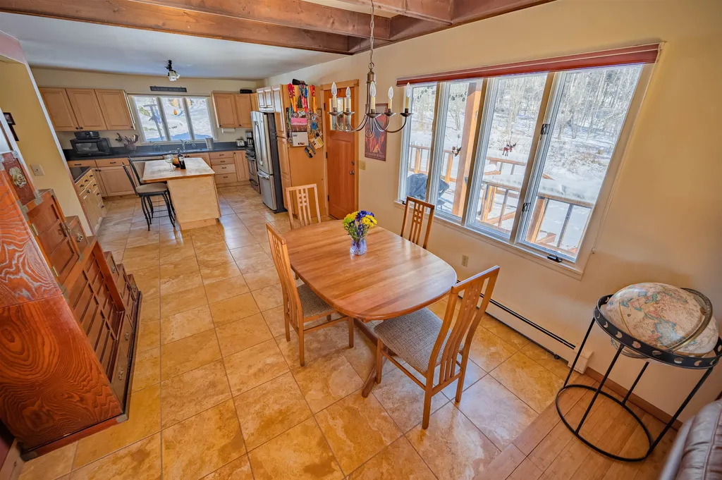 945 East Street Huntington VT 05462
