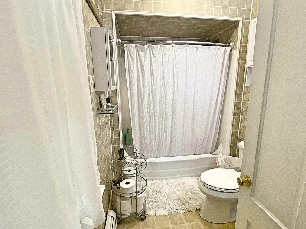 60 Gilford Avenue Laconia NH 03246