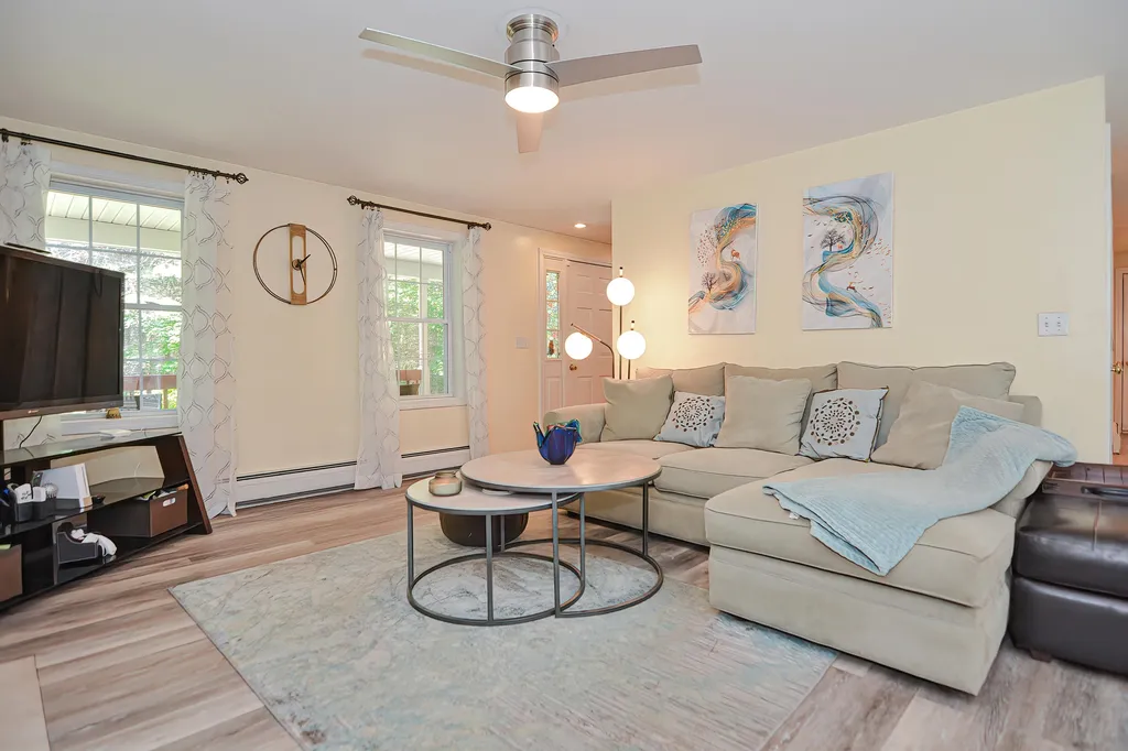 250 Middle Road Deerfield NH 03037