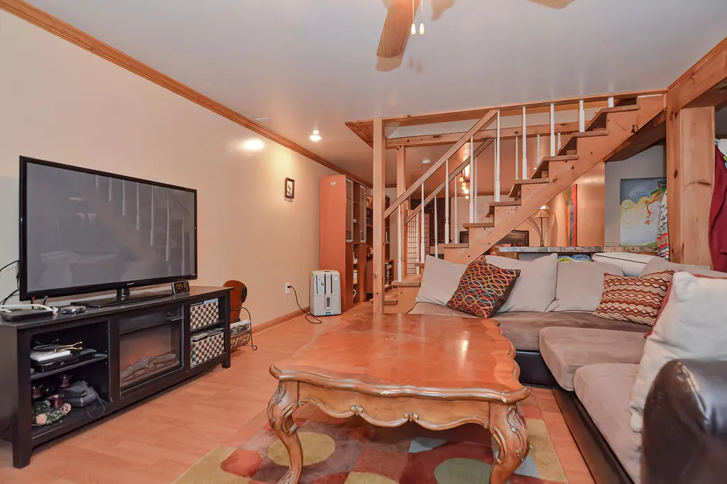 250 Middle Road Deerfield NH 03037