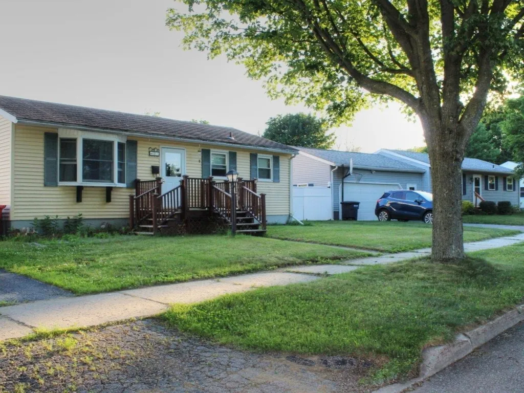 25 Randy Lane Burlington VT 05408