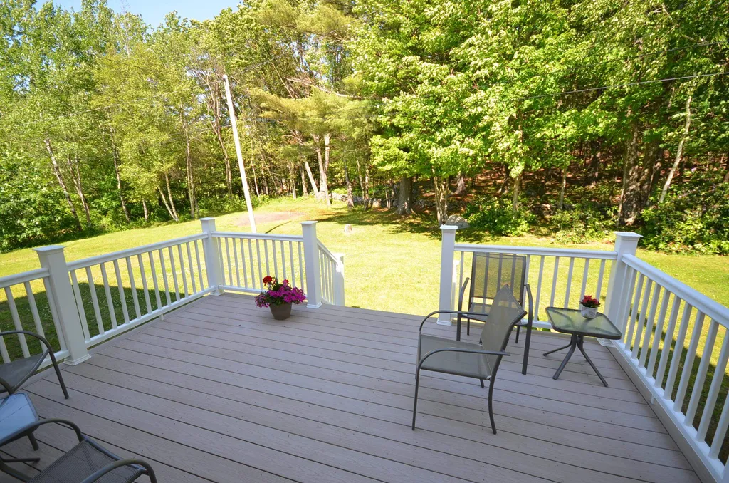 926 Cherry Valley Road Gilford NH 03249