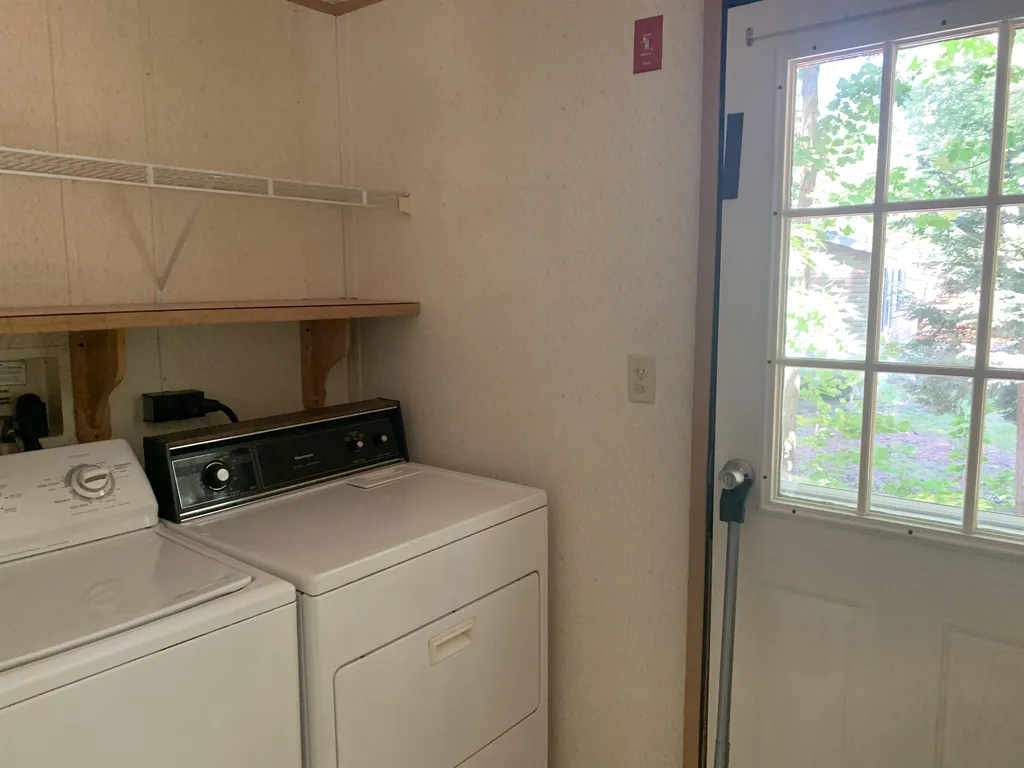 75 Royal Crest Road Rochester NH 03867