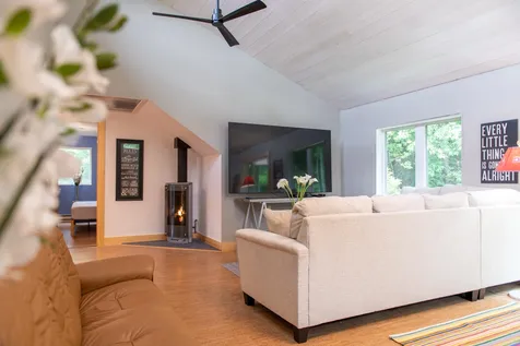68 Central Drive Stowe VT 05672