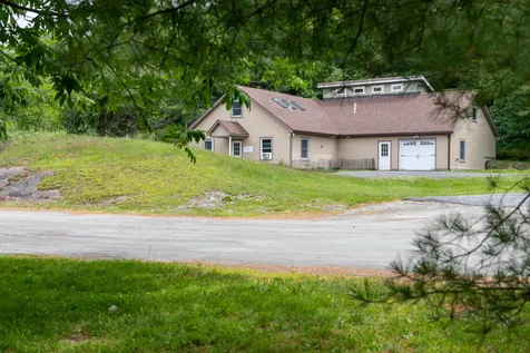 68 Central Drive Stowe VT 05672