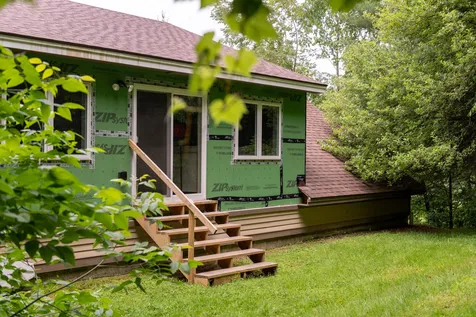 68 Central Drive Stowe VT 05672