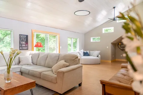 68 Central Drive Stowe VT 05672