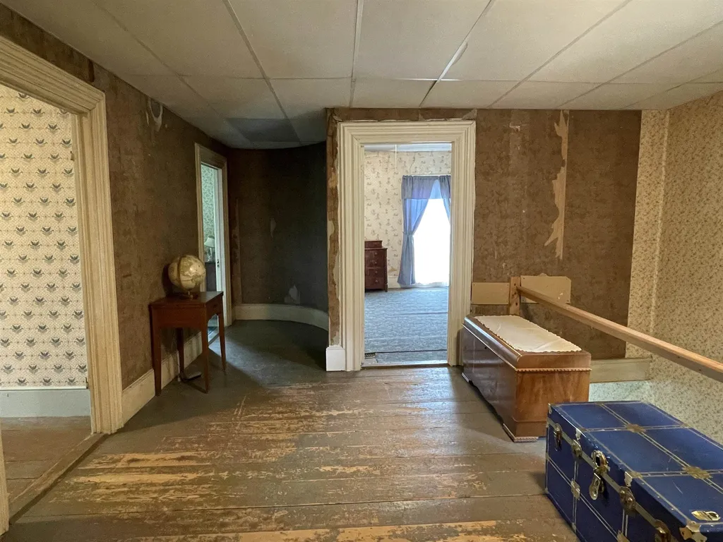 37 Williams Street Lancaster NH 03584