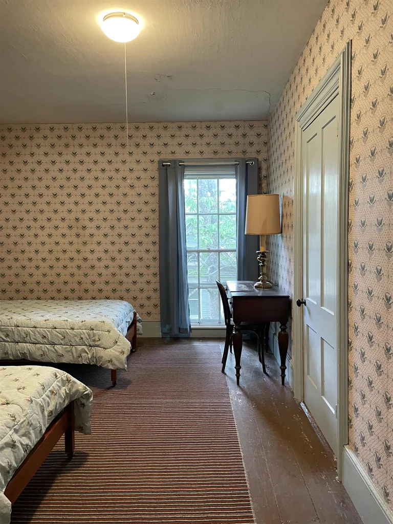37 Williams Street Lancaster NH 03584