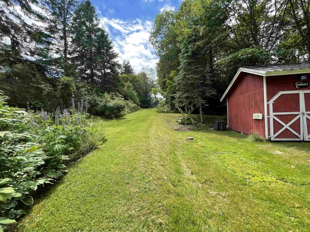 37 Williams Street Lancaster NH 03584