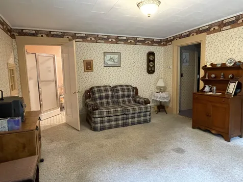 37 Williams Street Lancaster NH 03584